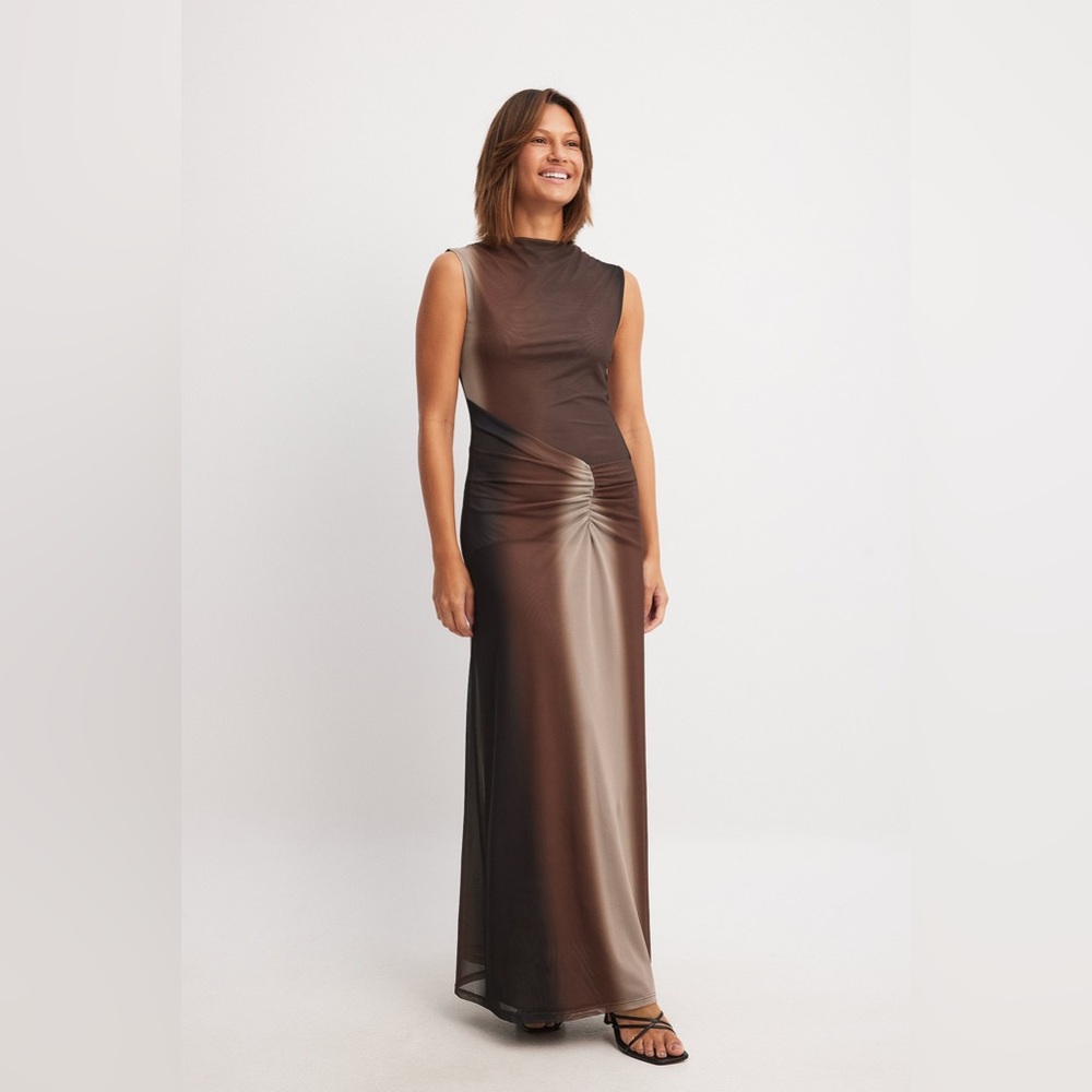 NA-KD Brown Sleeveless Dress